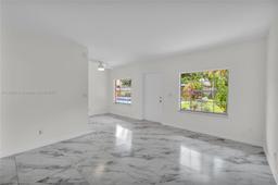 Picture of 1405 Miami Rd # 5, Fort Lauderdale, FL 33316