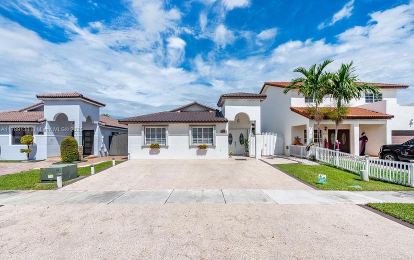 Picture of 8981 NW 112Th St, Hialeah Gardens FL 33018