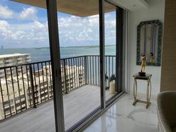 Picture of 1450 Brickell Bay Dr # 1709, Miami, FL 33131