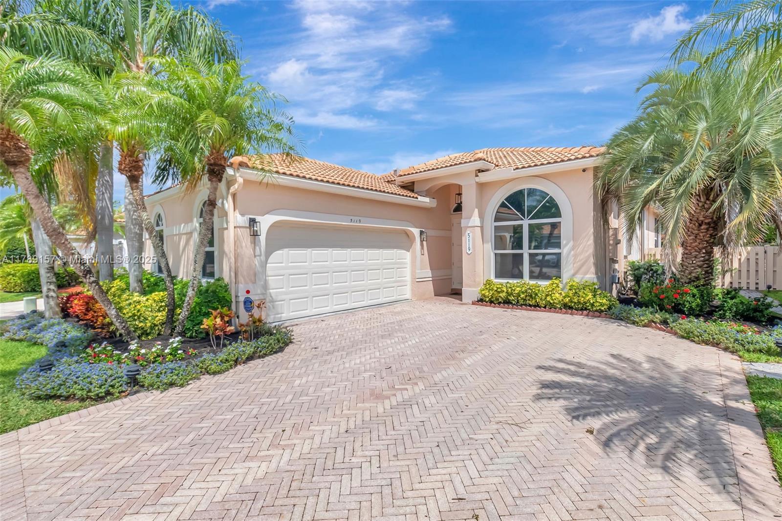 Picture of 5119 Ventura Dr, Delray Beach, FL 33484
