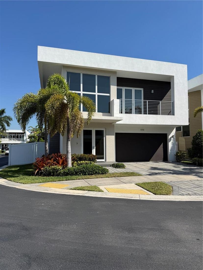 Picture of 9791 NW 75Th St, Doral FL 33178