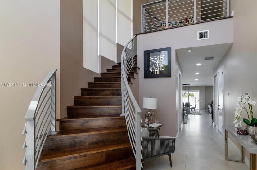 Picture of 9791 NW 75Th St, Doral FL 33178