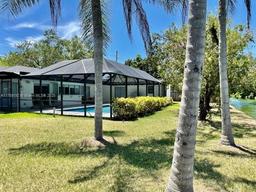 Picture of 17020 SW 87Th Ave, Palmetto Bay, FL 33157