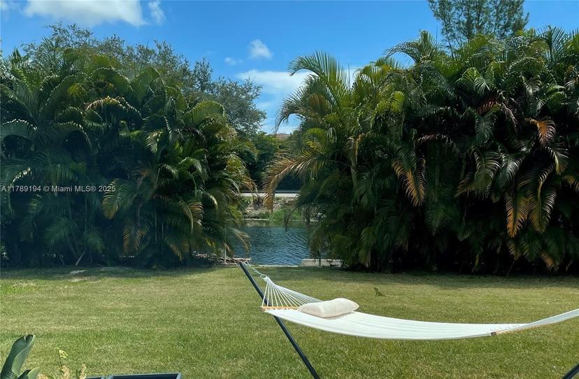 Picture of 13925 S Biscayne River Rd, Miami FL 33161