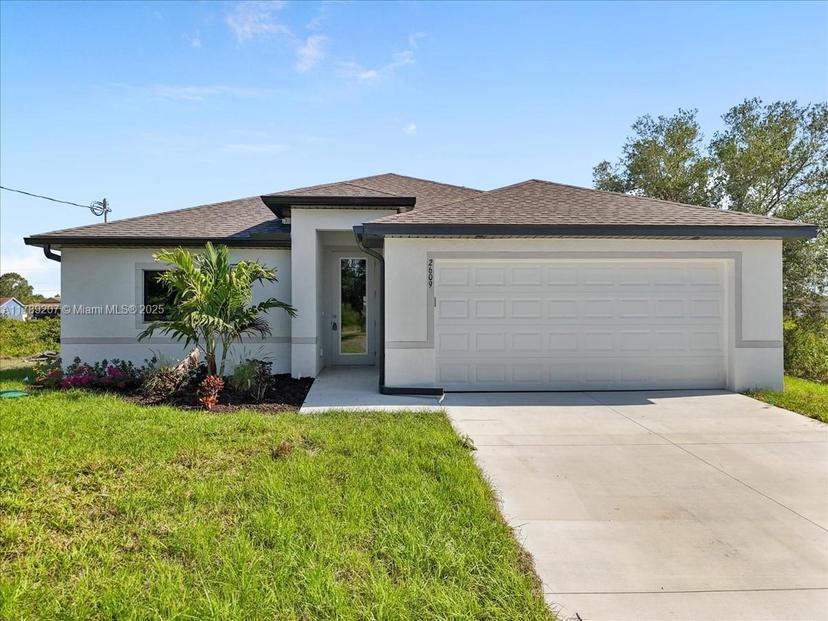 Picture of 2609 W 59 St, Lehigh Acres FL 33971