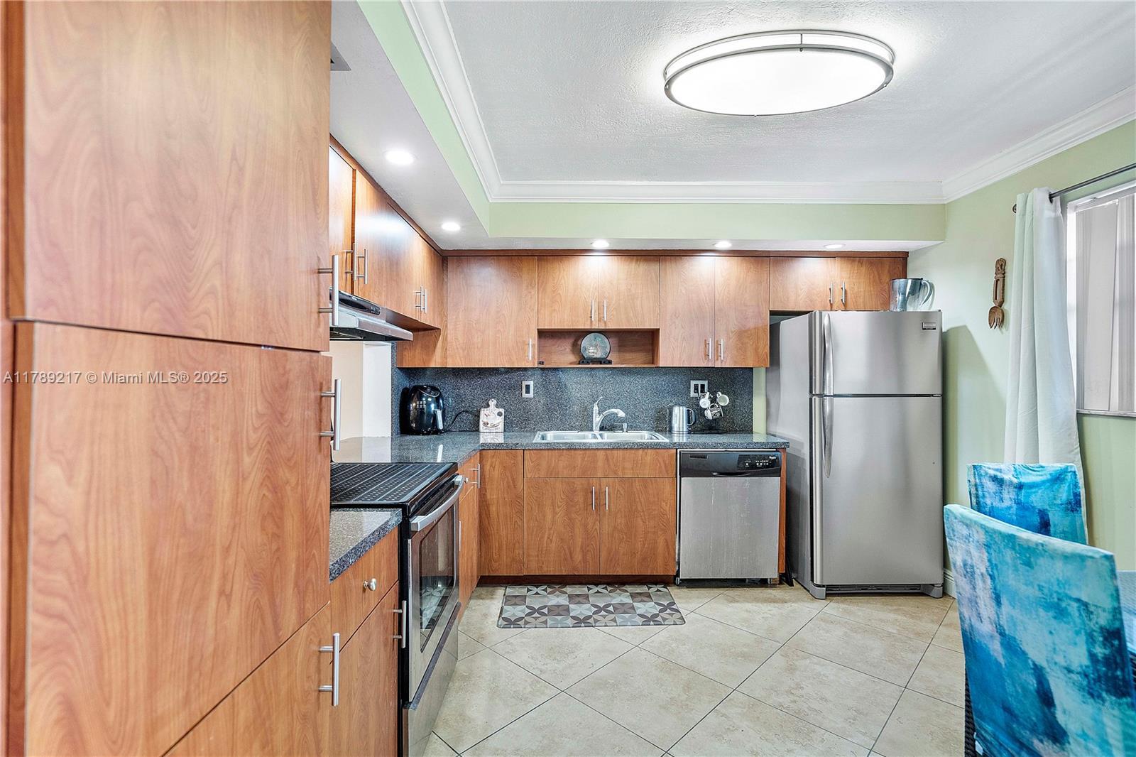 Picture of 4930 E Sabal Palm Blvd # 312, Tamarac, FL 33319