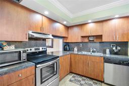 Picture of 4930 E Sabal Palm Blvd # 312, Tamarac, FL 33319