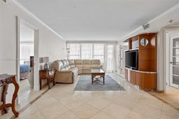 Picture of 5225 Collins Ave # 1117, Miami Beach, FL 33140