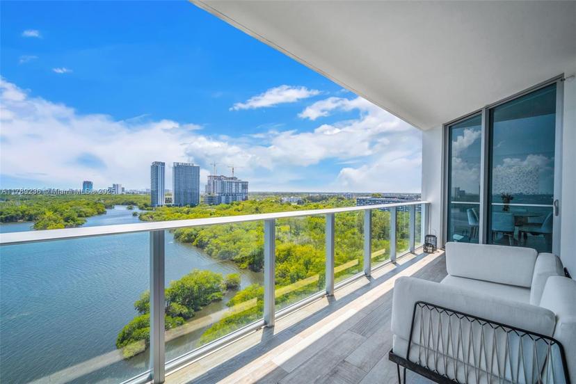 Picture of 17111 Biscayne Blvd # 1406, North Miami Beach FL 33160