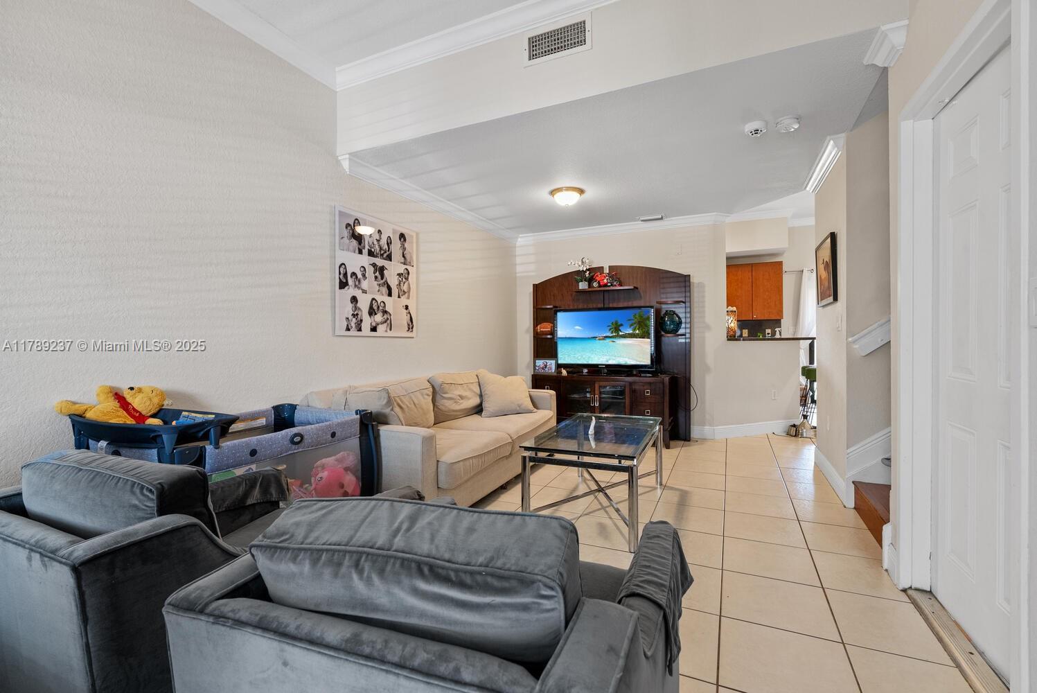 Picture of 21937 SW 88Th Path, Cutler Bay, FL 33190