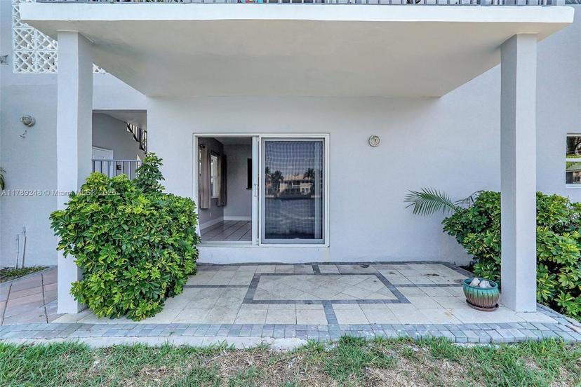 Picture of 2200 S Ocean Dr # N116, Hollywood FL 33019