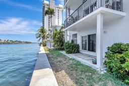 Picture of 2200 S Ocean Dr # N116, Hollywood, FL 33019