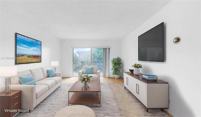 Picture of 8101 SW 72Nd Ave # 304W, Miami FL 33143