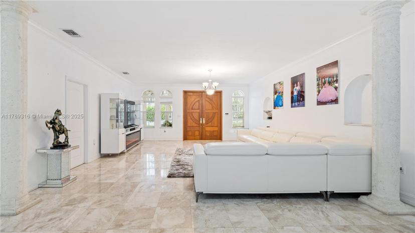 Picture of 105 S Royal Poinciana Blvd, Miami Springs FL 33166