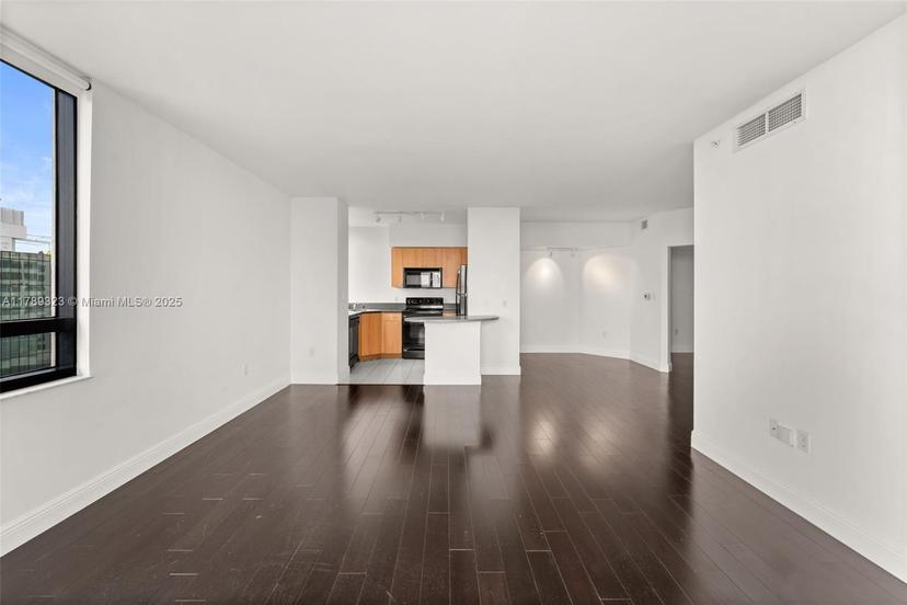 Picture of 1330 West Ave # 1614, Miami Beach FL 33139