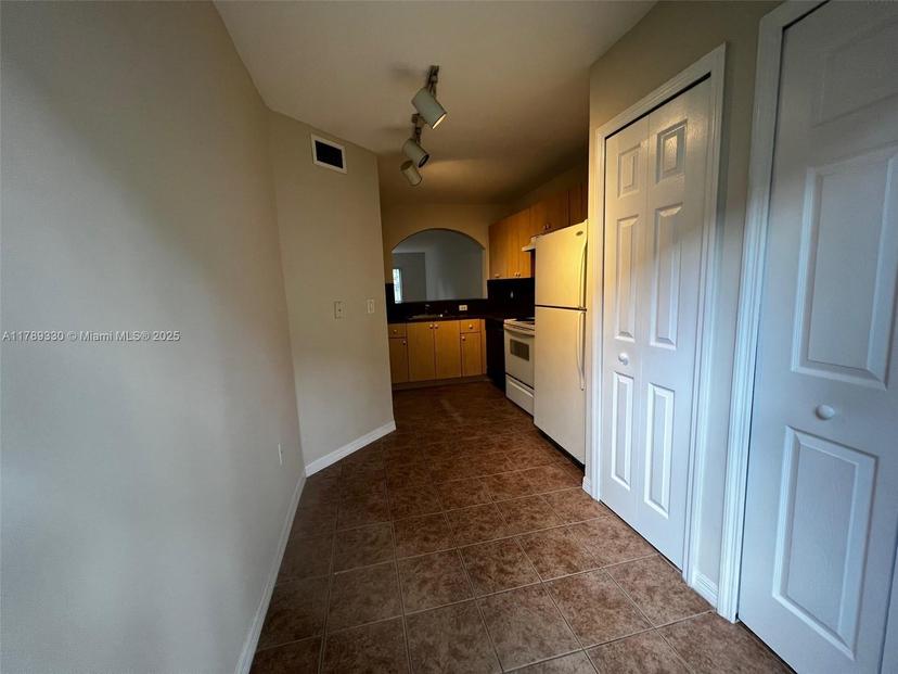Picture of 2911 SE 13Th Ave # 49, Homestead FL 33035