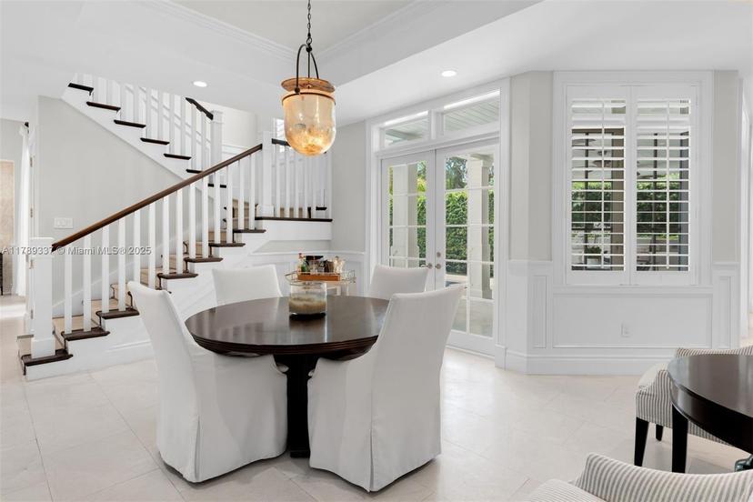 Picture of 730 Santurce Ave, Coral Gables FL 33143
