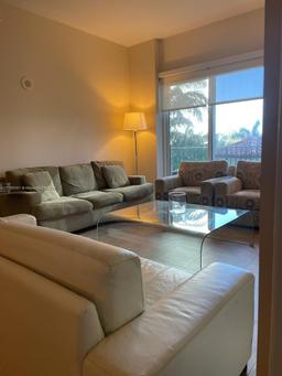 Picture of 20000 E Country Club Dr # 405, Aventura, FL 33180