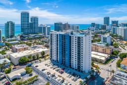 Picture of 401 69Th St # 607, Miami Beach, FL 33141