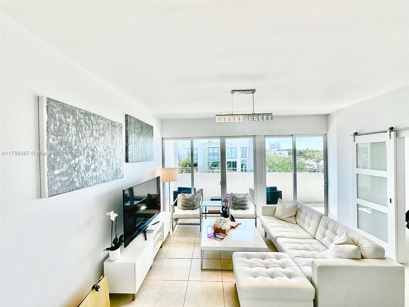 Picture of 2694 Inagua Ave, Miami, FL 33133