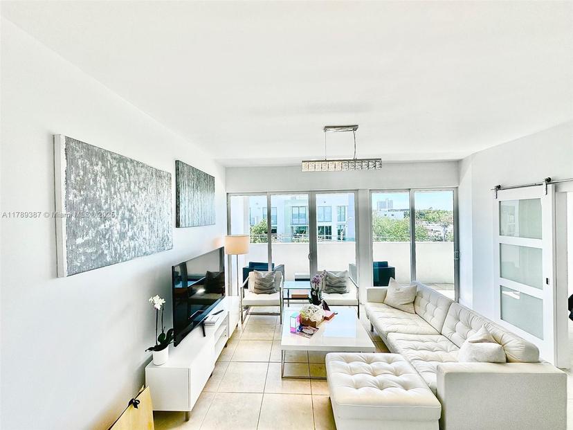 Picture of 2694 Inagua Ave, Miami FL 33133