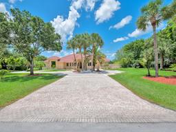 Picture of 2710 Walkers Way, Weston, FL 33331
