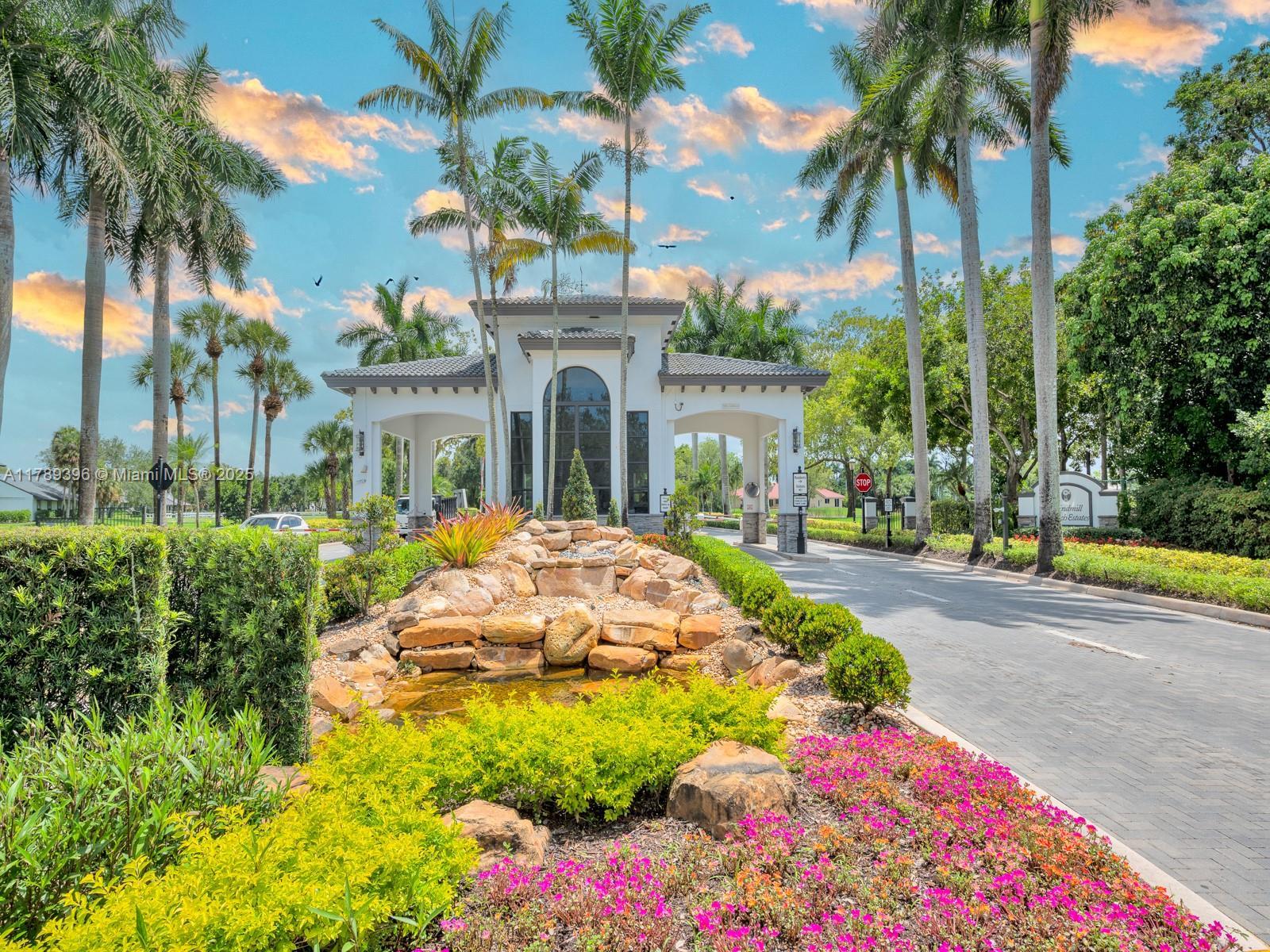 Picture of 2710 Walkers Way, Weston, FL 33331