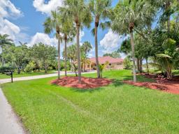 Picture of 2710 Walkers Way, Weston, FL 33331