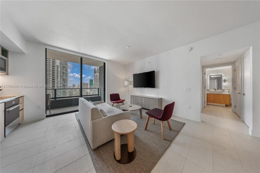 Picture of 601 NE 1 Ave # 2402, Miami FL 33132
