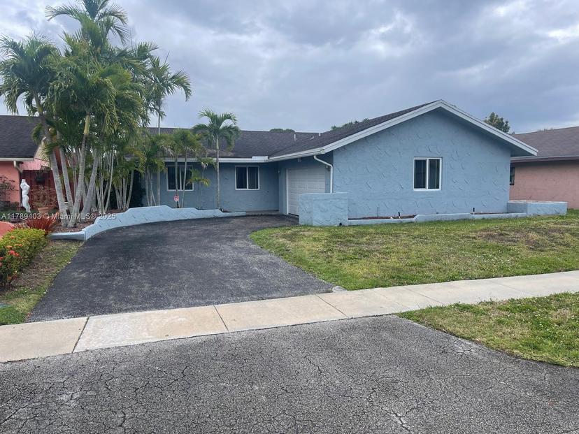 Picture of 7522 SW 6Th St, North Lauderdale FL 33068