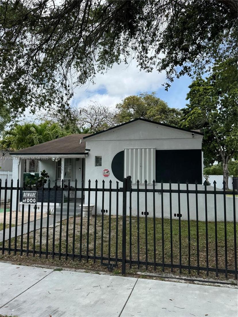 Picture of 1501 NW 42Nd St, Miami FL 33142
