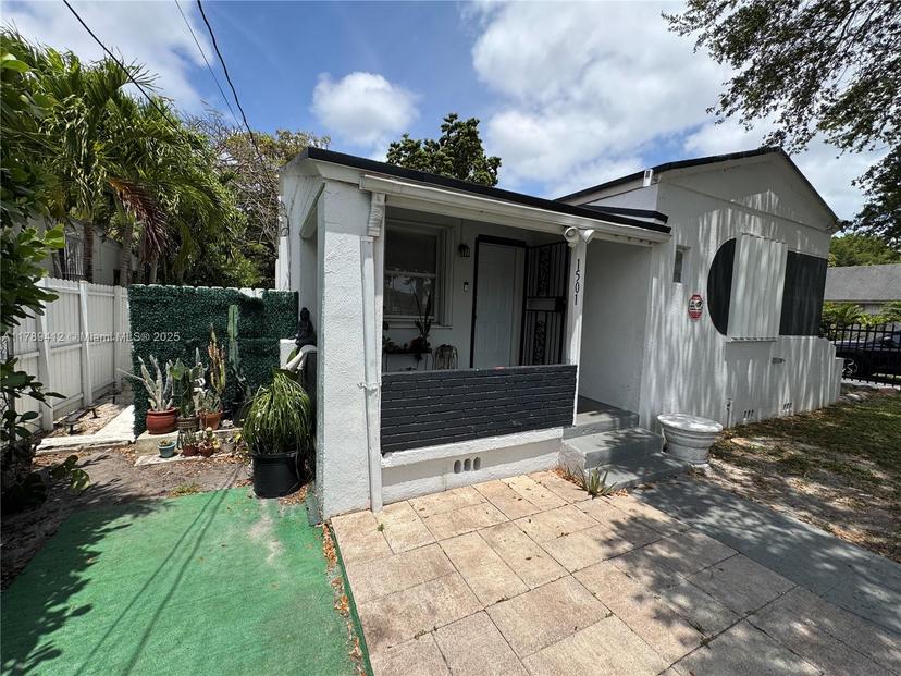 Picture of 1501 NW 42Nd St, Miami FL 33142