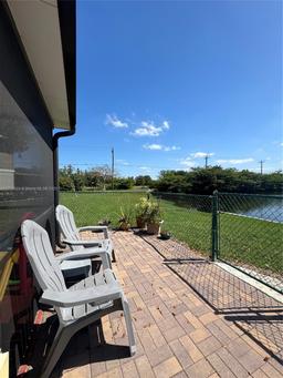 Picture of 1053 NW 107Th Ave, Pembroke Pines, FL 33026