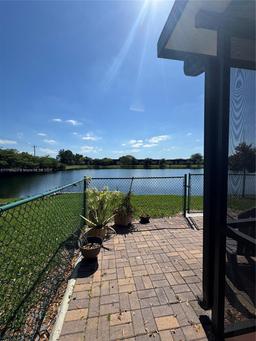 Picture of 1053 NW 107Th Ave, Pembroke Pines, FL 33026