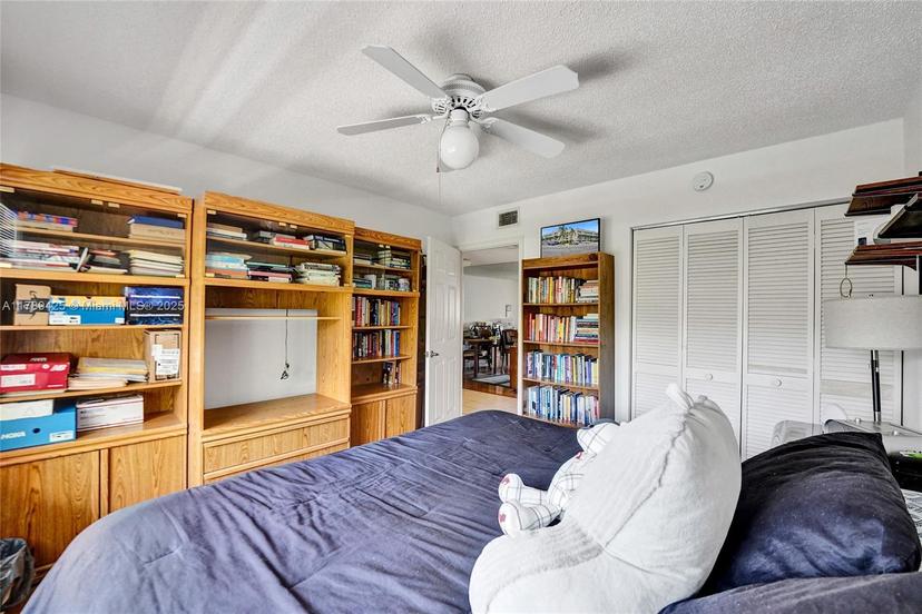 Picture of 10217 NW 24Th Place # 308, Sunrise FL 33322