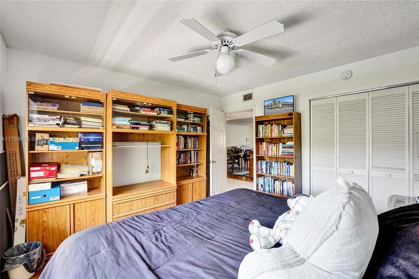 Picture of 10217 NW 24Th Place # 308, Sunrise FL 33322
