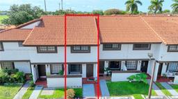 Picture of 13250 SW 58Th Ter # 8, Miami, FL 33183