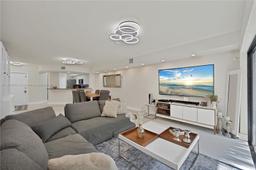 Picture of 3510 Magellan Cir # 726, Aventura, FL 33180
