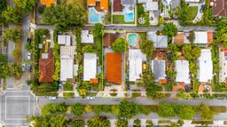 Picture of 426 SW 26Th Rd, Miami, FL 33129