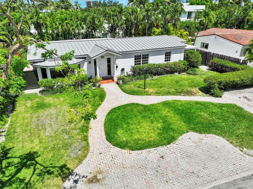 Picture of 255 Ridgewood Rd, Key Biscayne FL 33149