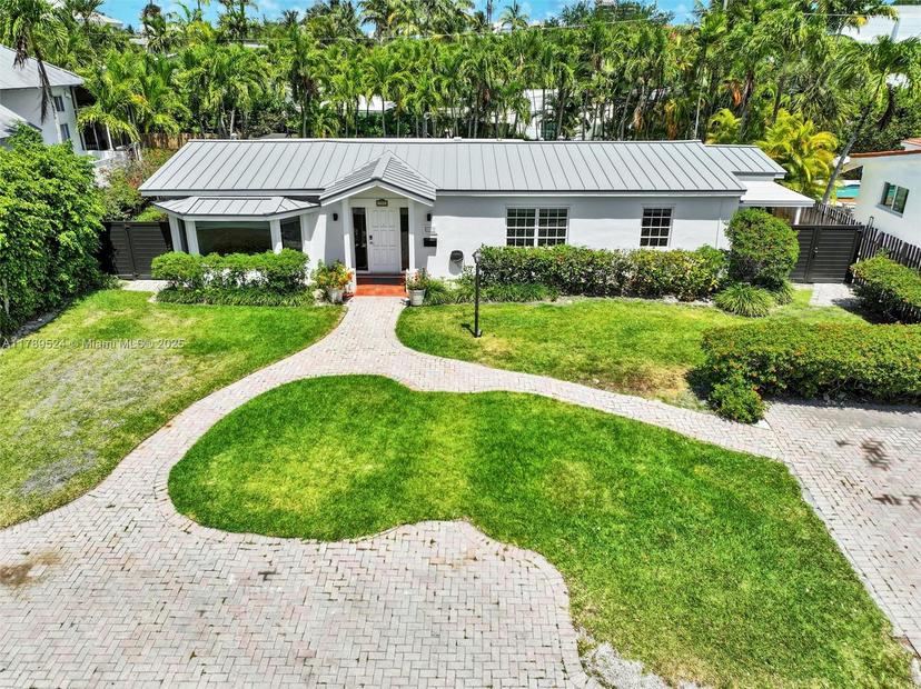 Picture of 255 Ridgewood Rd, Key Biscayne FL 33149