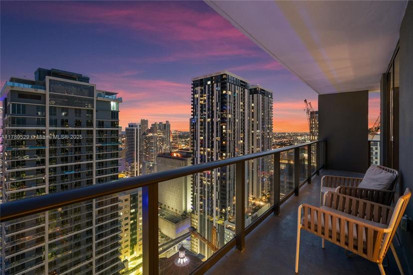 Picture of 159 NE 6Th St # 3105, Miami FL 33132