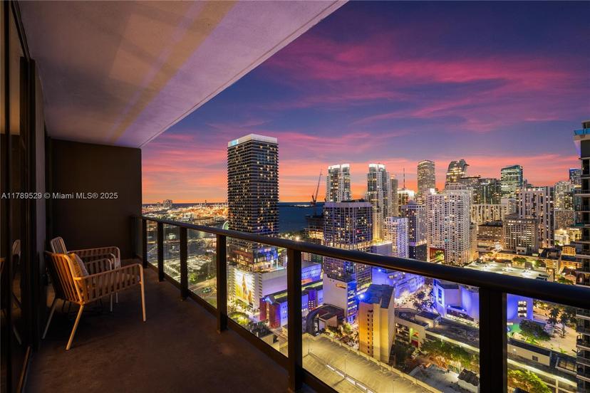 Picture of 159 NE 6Th St # 3105, Miami FL 33132