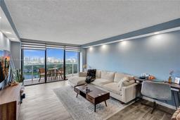 Picture of 3625 N Country Club Dr # 2505, Aventura, FL 33180