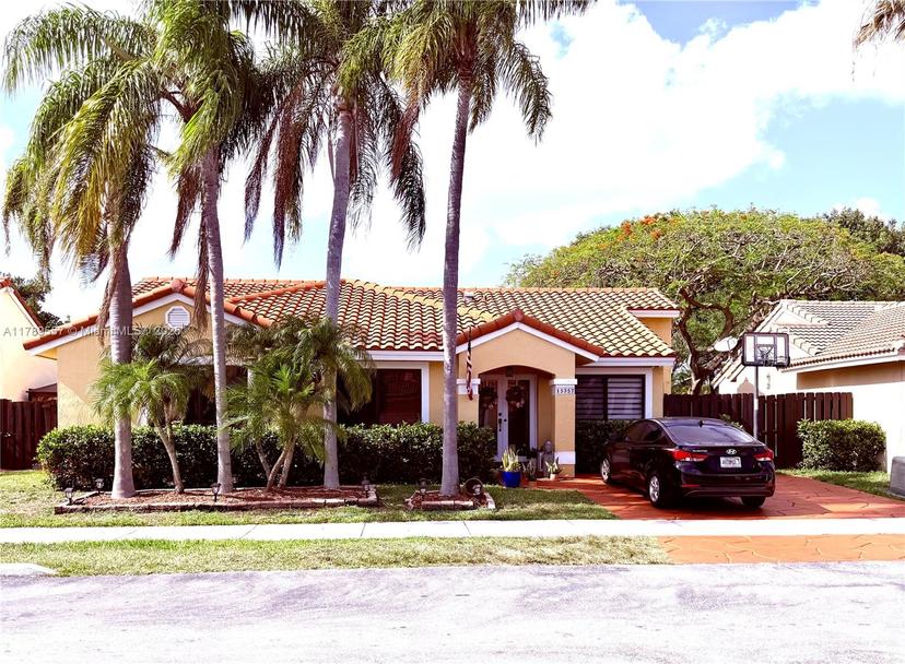 Picture of 15357 SW 43Rd Ter, Miami FL 33185