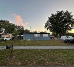 Picture of 100 Virginia Rd, West Park, FL 33023