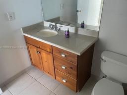 Picture of 555 NE 15Th St # 26K, Miami, FL 33132