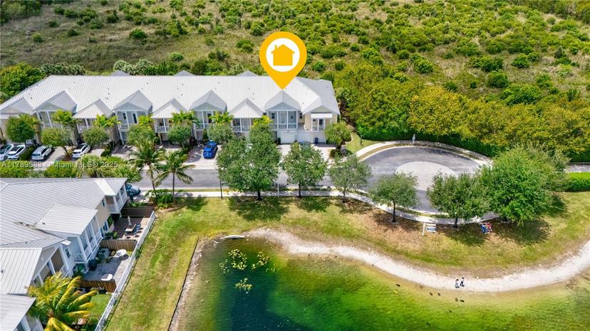 Picture of 7514 NW 108Th Path, Doral FL 33178