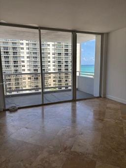 Picture of 5700 Collins Ave # 10D, Miami Beach, FL 33140