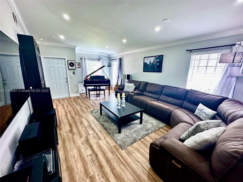 Picture of 5557 NW 125Th Ter, Coral Springs FL 33076
